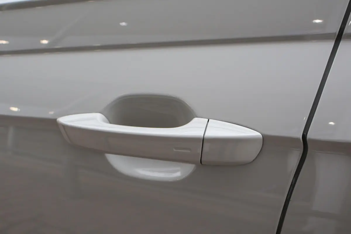 1.0 TSI 110pk R-Line | Keyless | Camera | Stoelverwarming | Carplay | PDC
