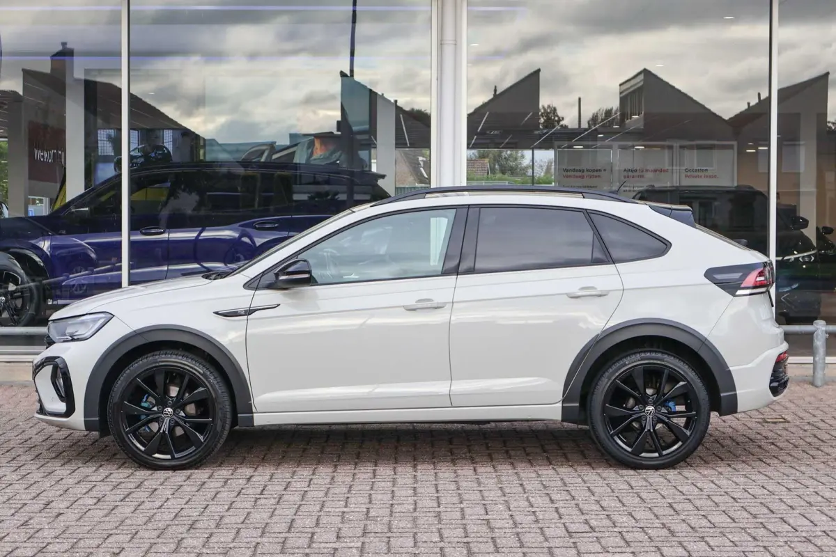 1.0 TSI 110pk R-Line | Keyless | Camera | Stoelverwarming | Carplay | PDC
