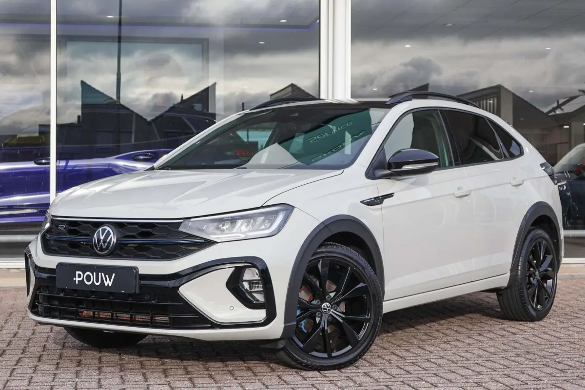 1.0 TSI 110pk R-Line | Keyless | Camera | Stoelverwarming | Carplay | PDC