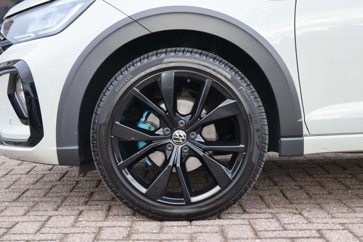 1.0 TSI 110pk R-Line | Keyless | Camera | Stoelverwarming | Carplay | PDC