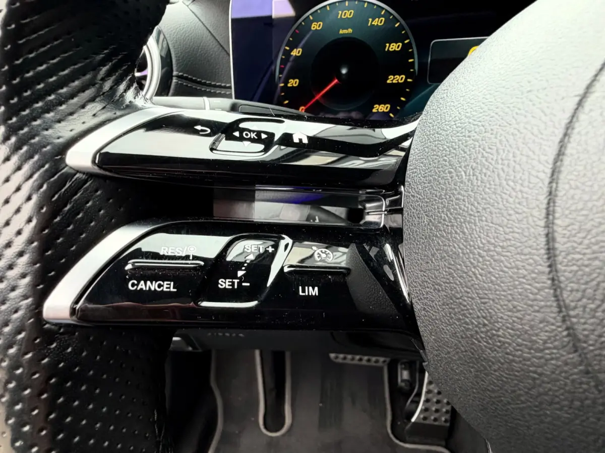 E300e AMG Line |PANO|BURMESTER|360°
