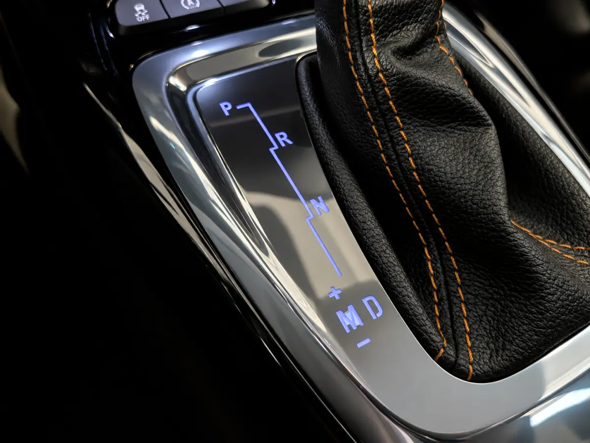 1.2 Turbo Innovation Automaat Airco, Cruise Control, Stuurbekrachtiging