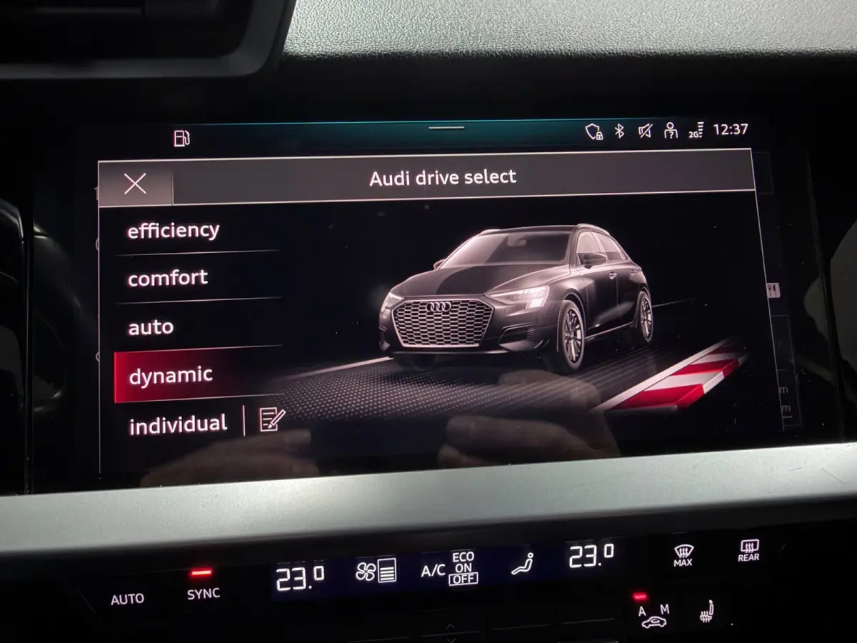 45 TFSI e S edition Competition NAVI/STOEL-M/DAB/CARPLAY/ADAPT-CRUISE/V-COCKPIT///