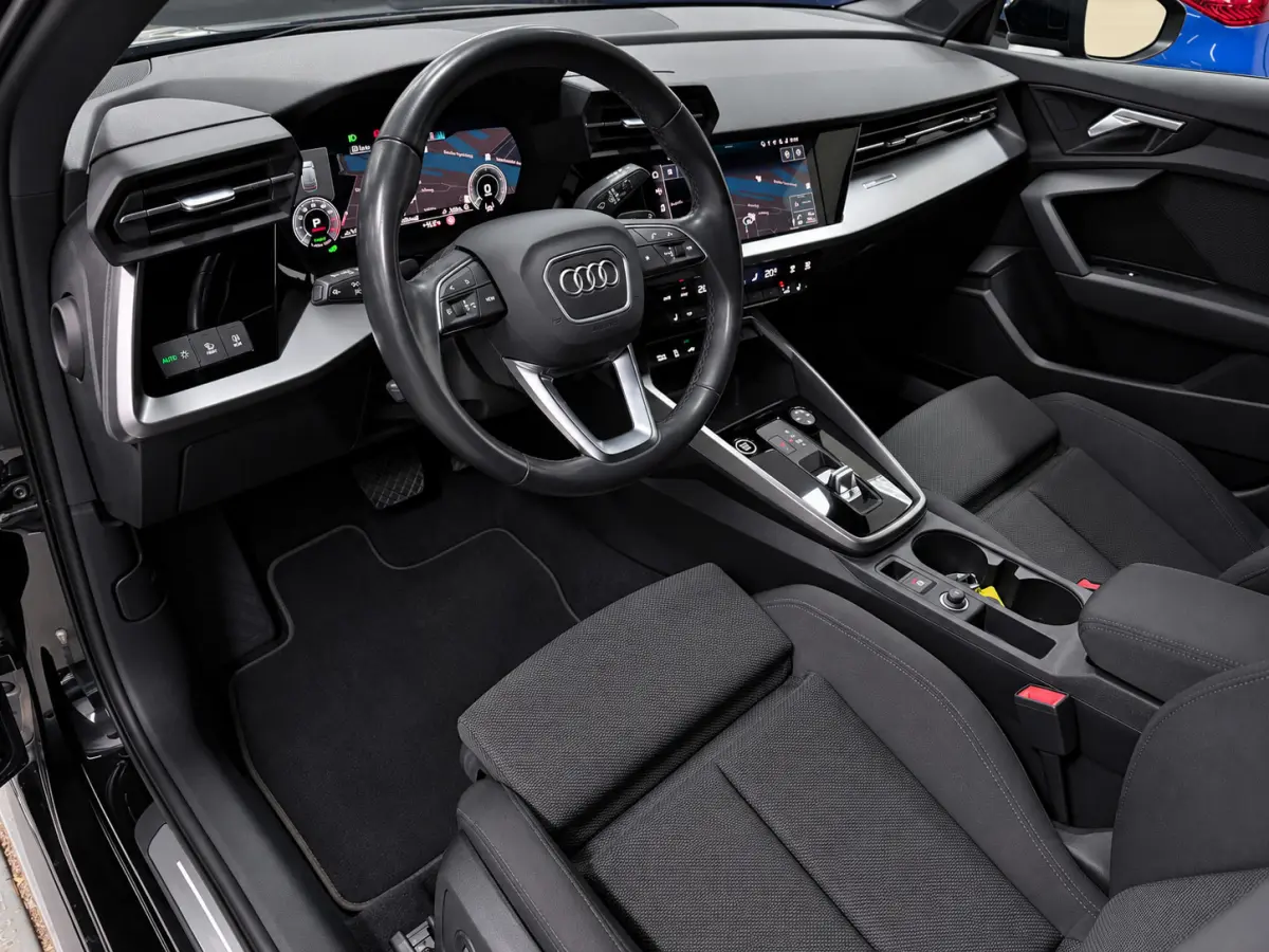 45 TFSI e S edition Competition NAVI/STOEL-M/DAB/CARPLAY/ADAPT-CRUISE/V-COCKPIT///