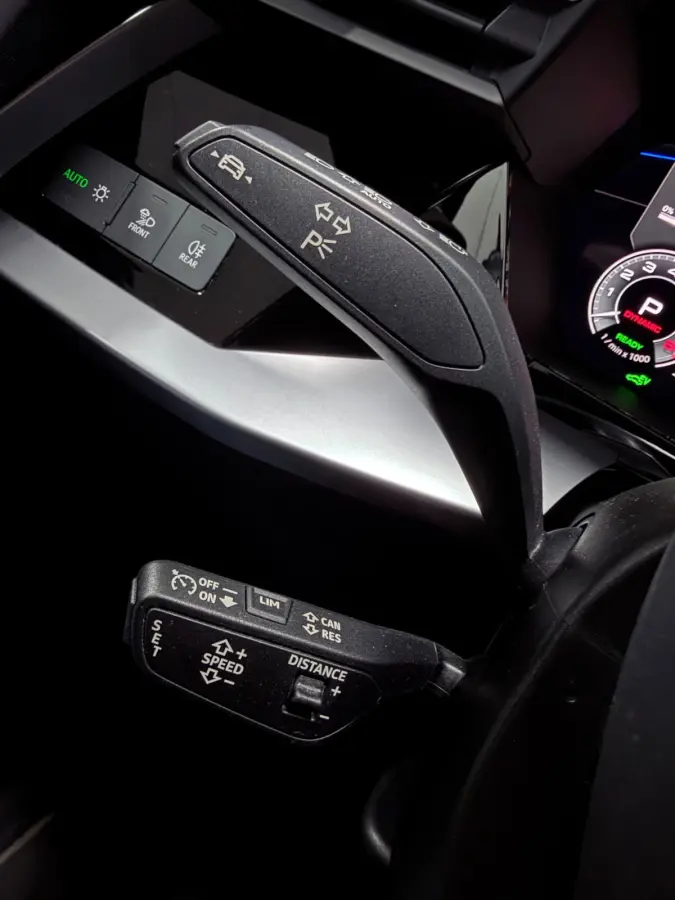 45 TFSI e S edition Competition NAVI/STOEL-M/DAB/CARPLAY/ADAPT-CRUISE/V-COCKPIT///