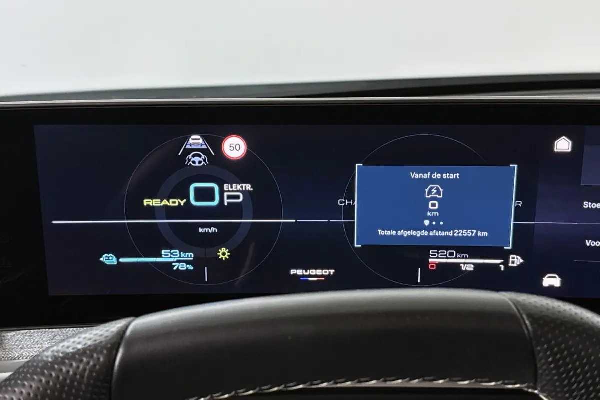 1.6 plug-in Hybrid 225 GT Stuur-Stoelverwarming 360 Camera 19"