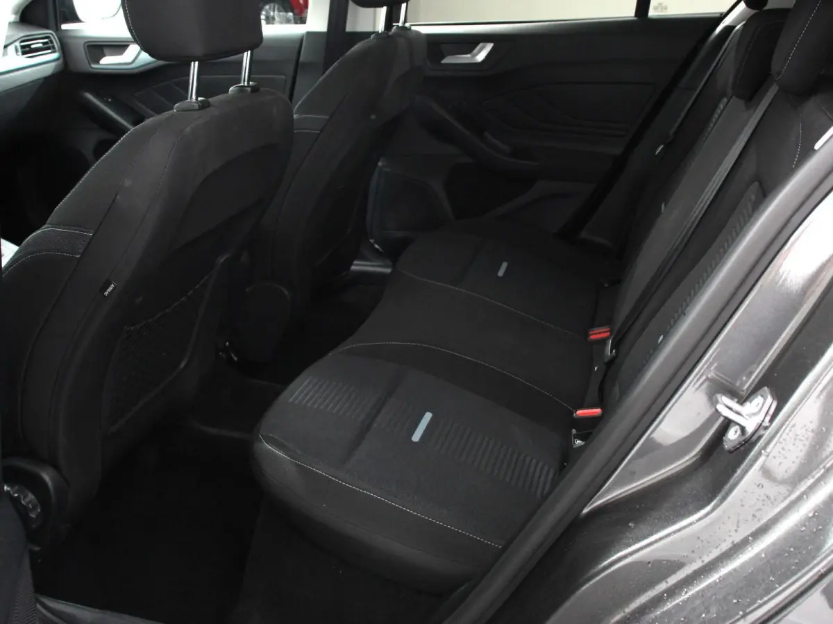 1.0 EcoBoost 155pk Hybrid Automaat Active X Navigatie Climate Control Camera Parkeer sensoren B&O LED
