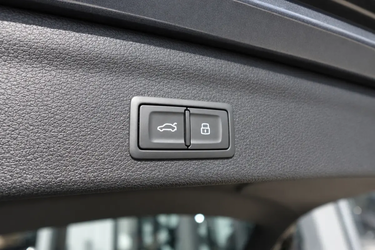 35 TFSI S Line KEYLESS SFEER CAM'