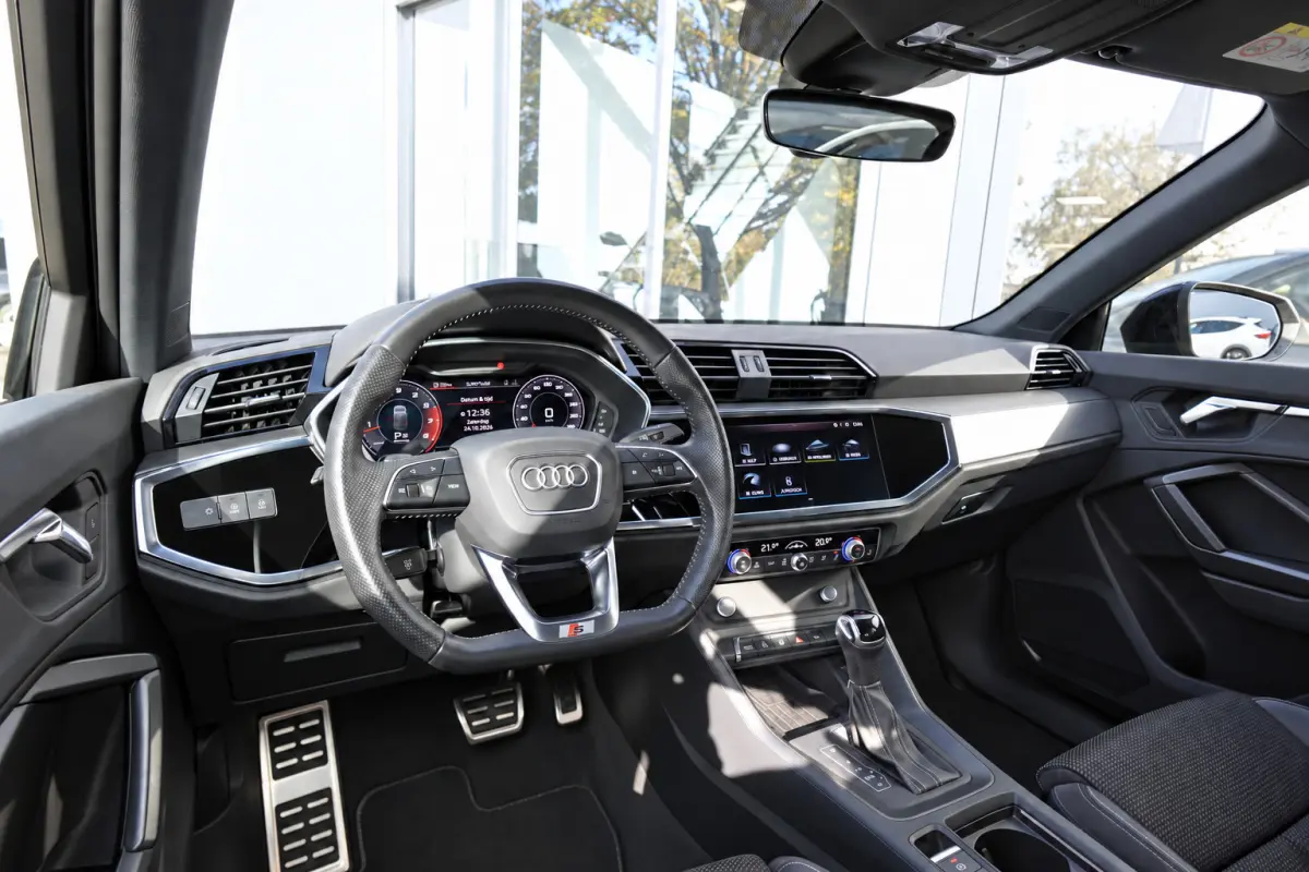 35 TFSI S Line KEYLESS SFEER CAM'