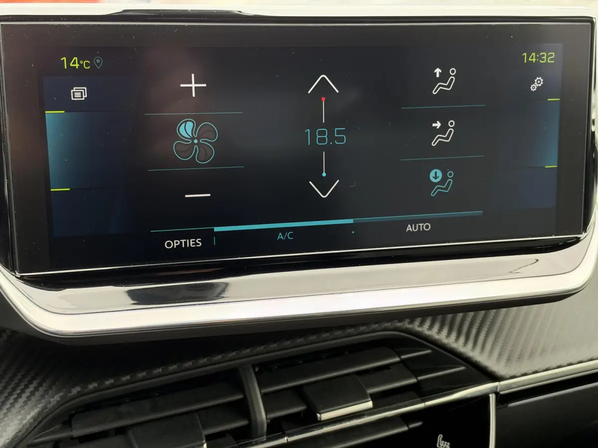 EV GT 350 50 kWh SOH 90,4% 1e Eigenaar|Navi|Camera|Clima|Cruise|Stoelverwarming|GT-Pack|i-Cockpit|N.A.P|APK tot 11-2028