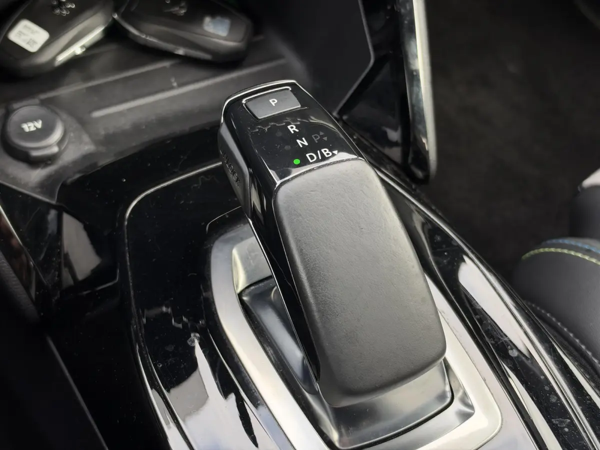 EV GT 350 50 kWh SOH 90,4% 1e Eigenaar|Navi|Camera|Clima|Cruise|Stoelverwarming|GT-Pack|i-Cockpit|N.A.P|APK tot 11-2028
