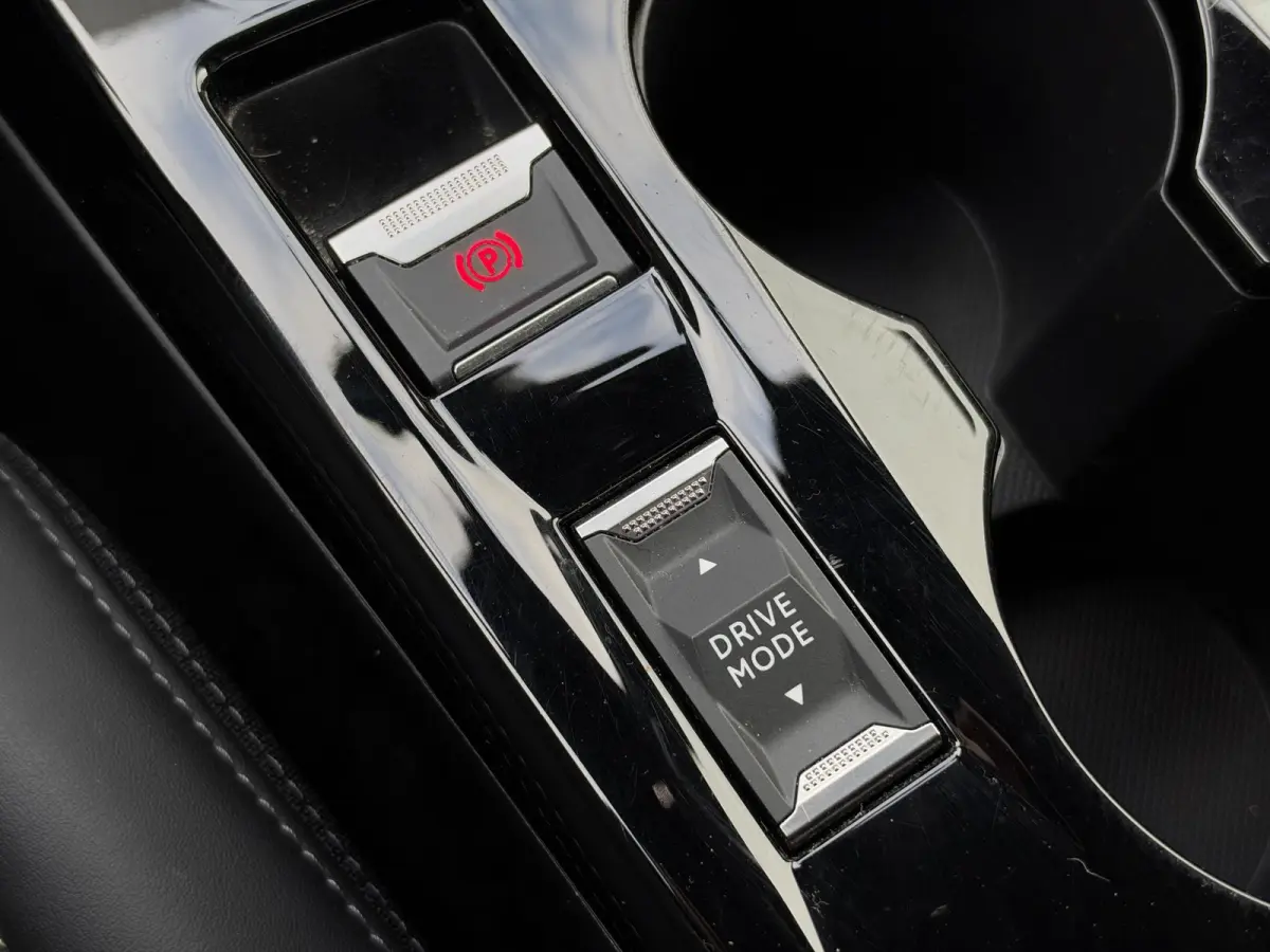 EV GT 350 50 kWh SOH 90,4% 1e Eigenaar|Navi|Camera|Clima|Cruise|Stoelverwarming|GT-Pack|i-Cockpit|N.A.P|APK tot 11-2028
