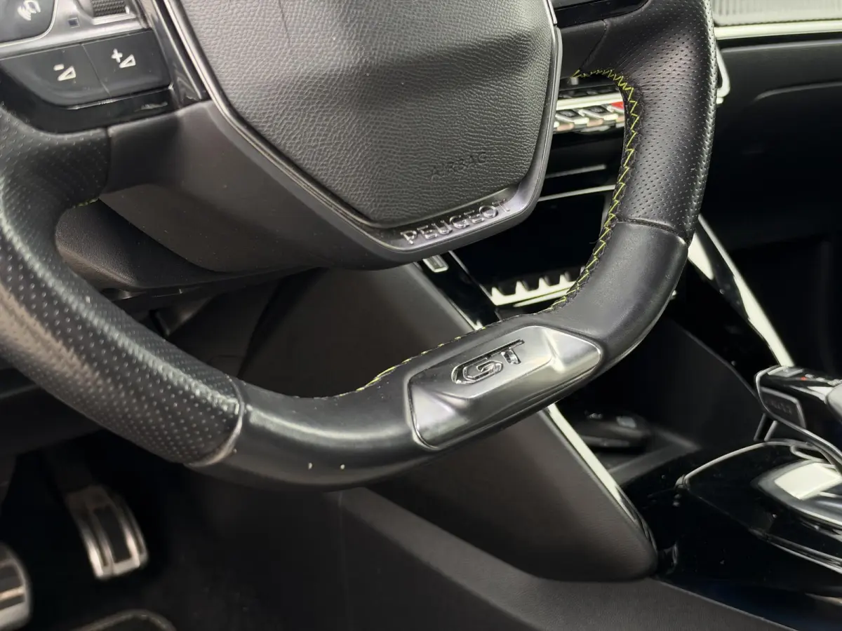 EV GT 350 50 kWh SOH 90,4% 1e Eigenaar|Navi|Camera|Clima|Cruise|Stoelverwarming|GT-Pack|i-Cockpit|N.A.P|APK tot 11-2028