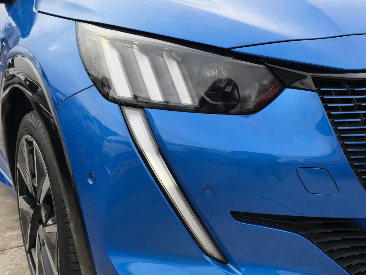 EV GT 350 50 kWh SOH 90,4% 1e Eigenaar|Navi|Camera|Clima|Cruise|Stoelverwarming|GT-Pack|i-Cockpit|N.A.P|APK tot 11-2028