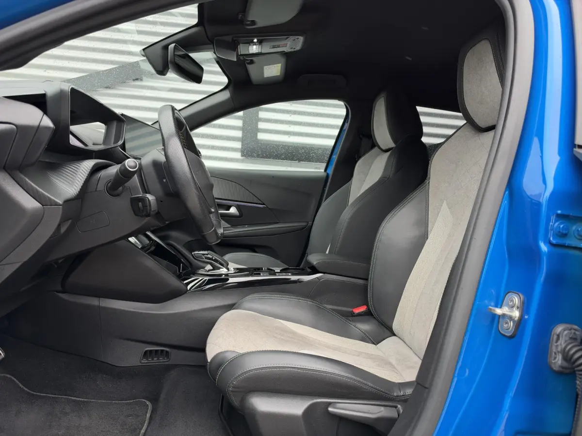 EV GT 350 50 kWh SOH 90,4% 1e Eigenaar|Navi|Camera|Clima|Cruise|Stoelverwarming|GT-Pack|i-Cockpit|N.A.P|APK tot 11-2028