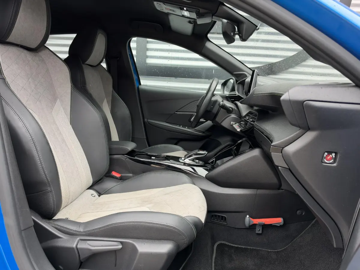 EV GT 350 50 kWh SOH 90,4% 1e Eigenaar|Navi|Camera|Clima|Cruise|Stoelverwarming|GT-Pack|i-Cockpit|N.A.P|APK tot 11-2028