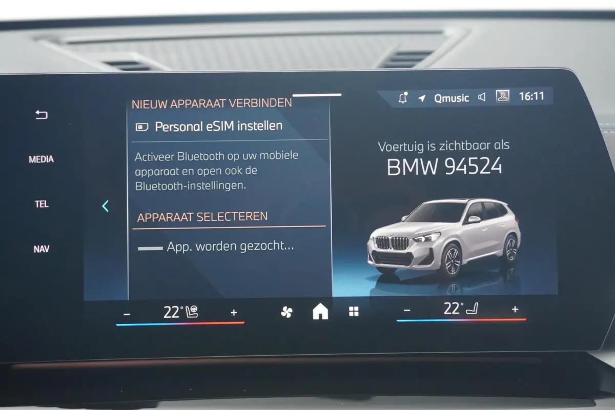 xDrive25e M Sport Pro | Trekhaak | Schuif-kanteldak | Head-up | Harman Kardon | Rondomzicht camera | Elektrische stoelen + Massagefunctie | Dodehoek detectie | Cruise control adaptief met St