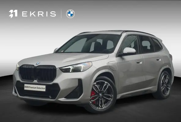 xDrive25e M Sport Pro | Trekhaak | Schuif-kanteldak | Head-up | Harman Kardon | Rondomzicht camera | Elektrische stoelen + Massagefunctie | Dodehoek detectie | Cruise control adaptief met St