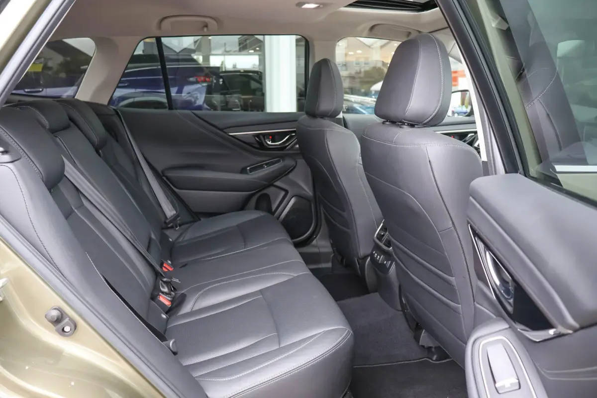2.5i 169pk AUT Premium | Trekhaak | Leder | 360 Camera | Navigatie | Harman Kardon