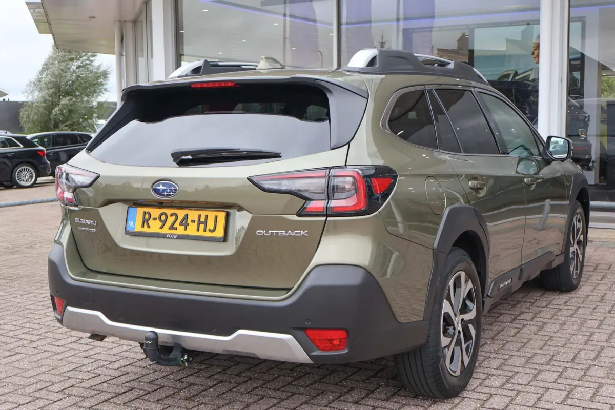 2.5i 169pk AUT Premium | Trekhaak | Leder | 360 Camera | Navigatie | Harman Kardon