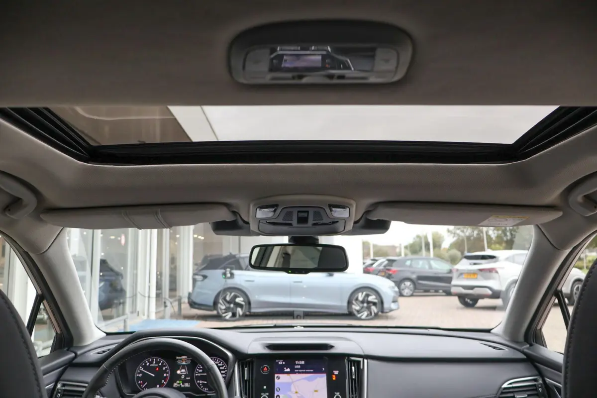 2.5i 169pk AUT Premium | Trekhaak | Leder | 360 Camera | Navigatie | Harman Kardon