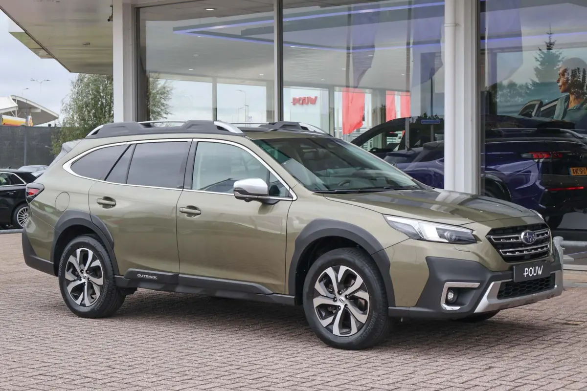 2.5i 169pk AUT Premium | Trekhaak | Leder | 360 Camera | Navigatie | Harman Kardon