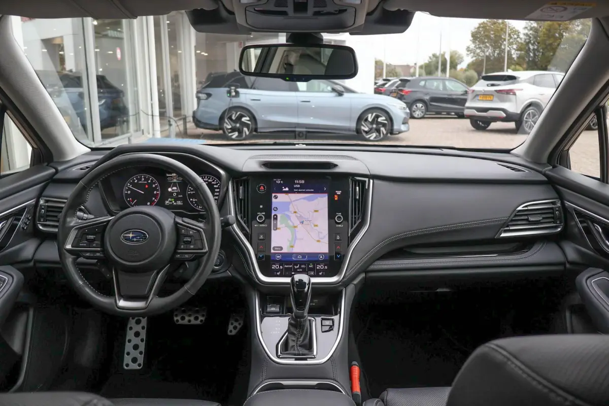 2.5i 169pk AUT Premium | Trekhaak | Leder | 360 Camera | Navigatie | Harman Kardon