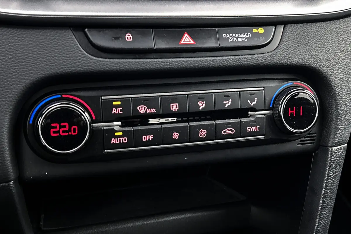 1.0 T-GDi DynamicLine | Camera | LED koplampen | Apple Carplay