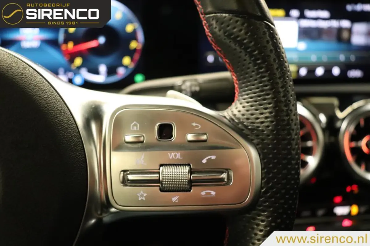 200 AMG pack|sfeerverlichting | panoramadak | memory seats | dab, Android auto & Apple carplay | keyless |