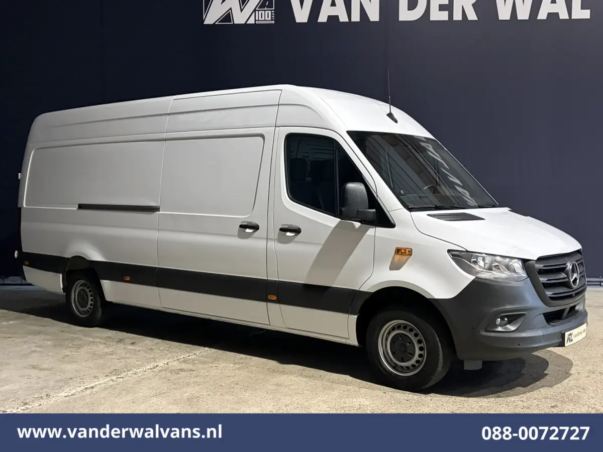 315CDI 150pk L3H2 Euro6 Airco | 360 graden Camera | Navigatie | Cruisecontrol | Chauffeursstoel | Apple Carplay Android Auto, Stoelverwarming, Parkeersensoren, Bijrijdersbank