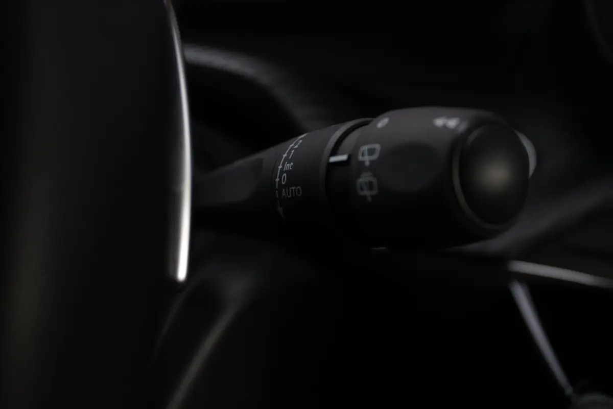1.2 130PK AUTOMAAT ALLURE PACK | TREKHAAK | ADAPTIVE CRUISE CONTROL | 3-D INSTRUMENTENPANEEL | NAVIGATIE | APPLE CARPLAY/ANDROID AUTO | LED KOPLAMPEN | CLIMATE CONTROL | 17" LICHTMETALEN VEL