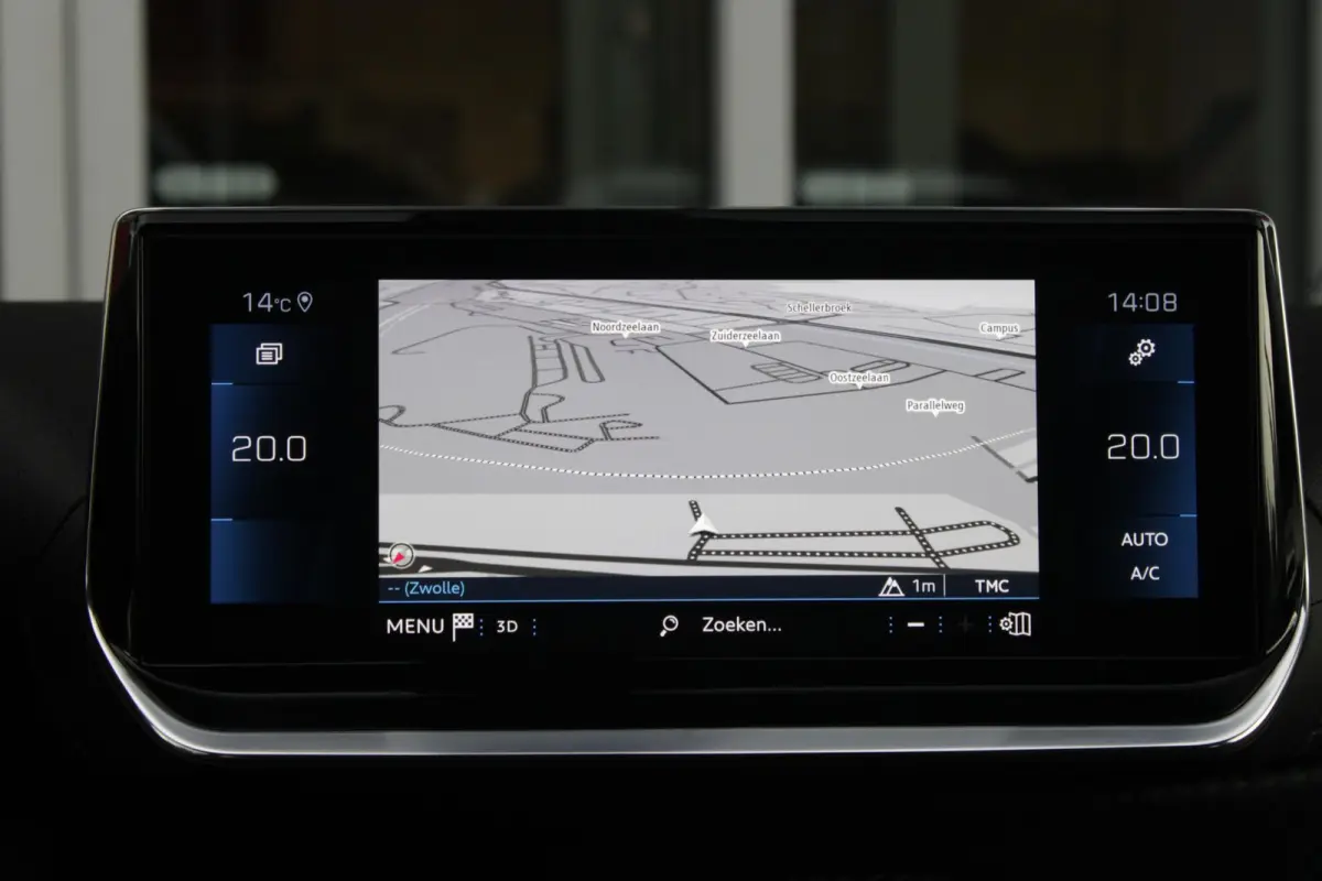 1.2 130PK AUTOMAAT ALLURE PACK | TREKHAAK | ADAPTIVE CRUISE CONTROL | 3-D INSTRUMENTENPANEEL | NAVIGATIE | APPLE CARPLAY/ANDROID AUTO | LED KOPLAMPEN | CLIMATE CONTROL | 17" LICHTMETALEN VEL