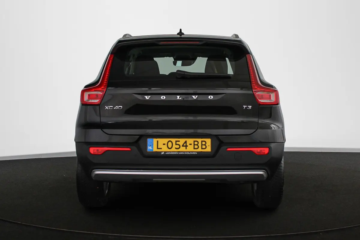 1.5 T3 Business Pro Automaat Stuur-Stoelverwarming Camera Apple CarPlay