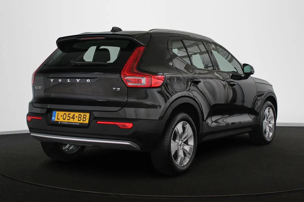 1.5 T3 Business Pro Automaat Stuur-Stoelverwarming Camera Apple CarPlay