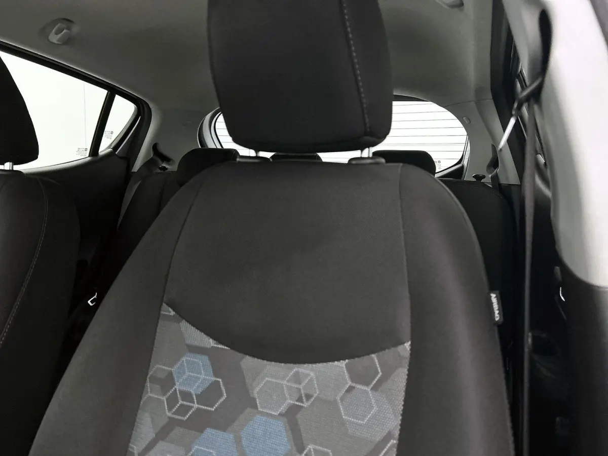 1.0 Online Edition | Apple Carplay/Android Auto | Airco