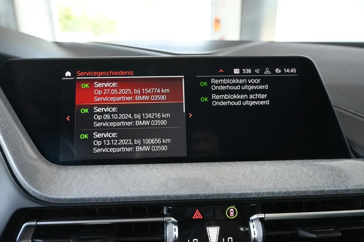 118i Executive Clima Cruise Led Navigatie Camera 100% Onderhouden! Inruil Mogelijk!