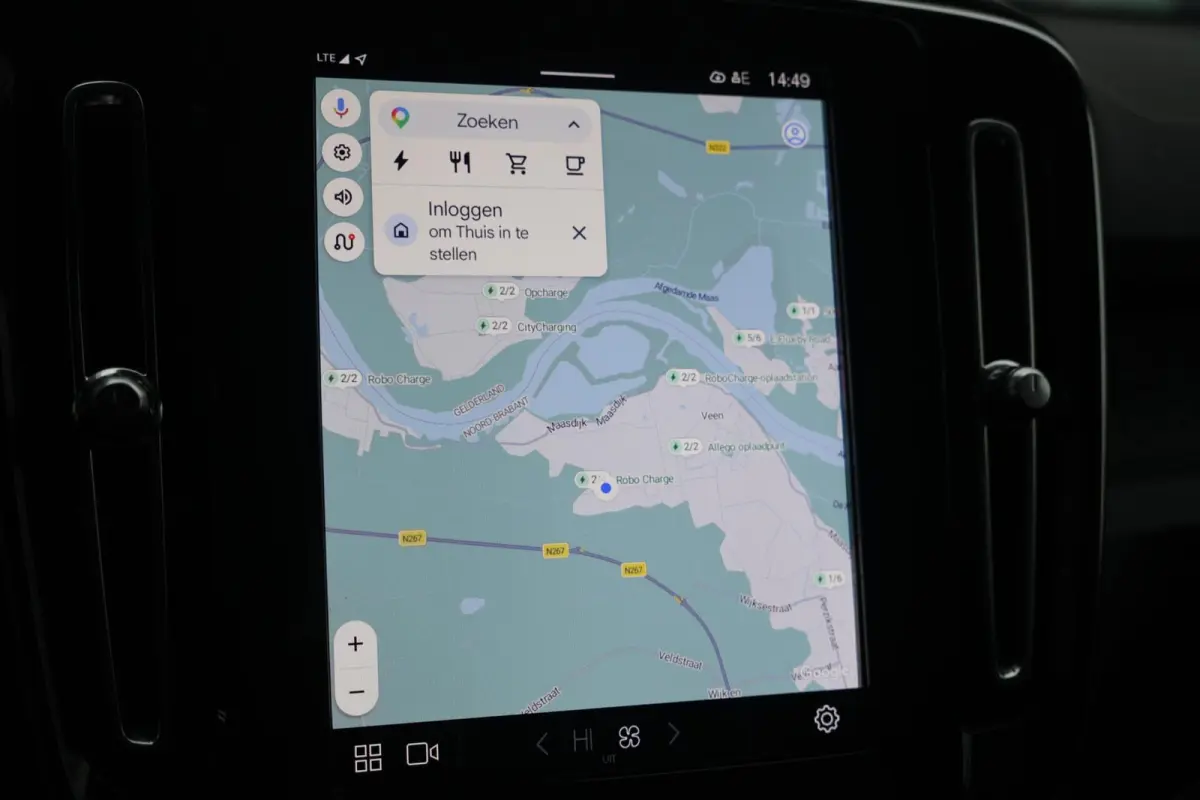 Core 70 kWh | Parkeercamera | SoH 95% | Apple carplay | L.M. Velgen | Keyless