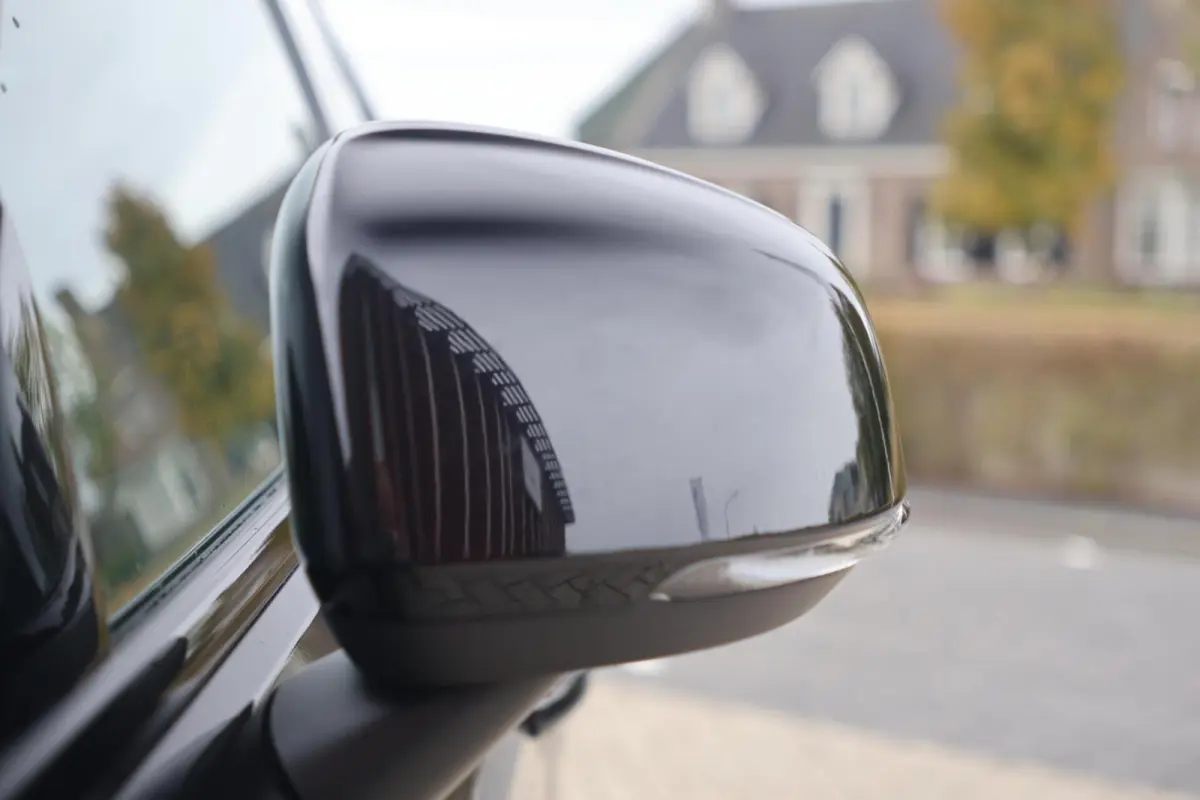 Core 70 kWh | Parkeercamera | SoH 95% | Apple carplay | L.M. Velgen | Keyless