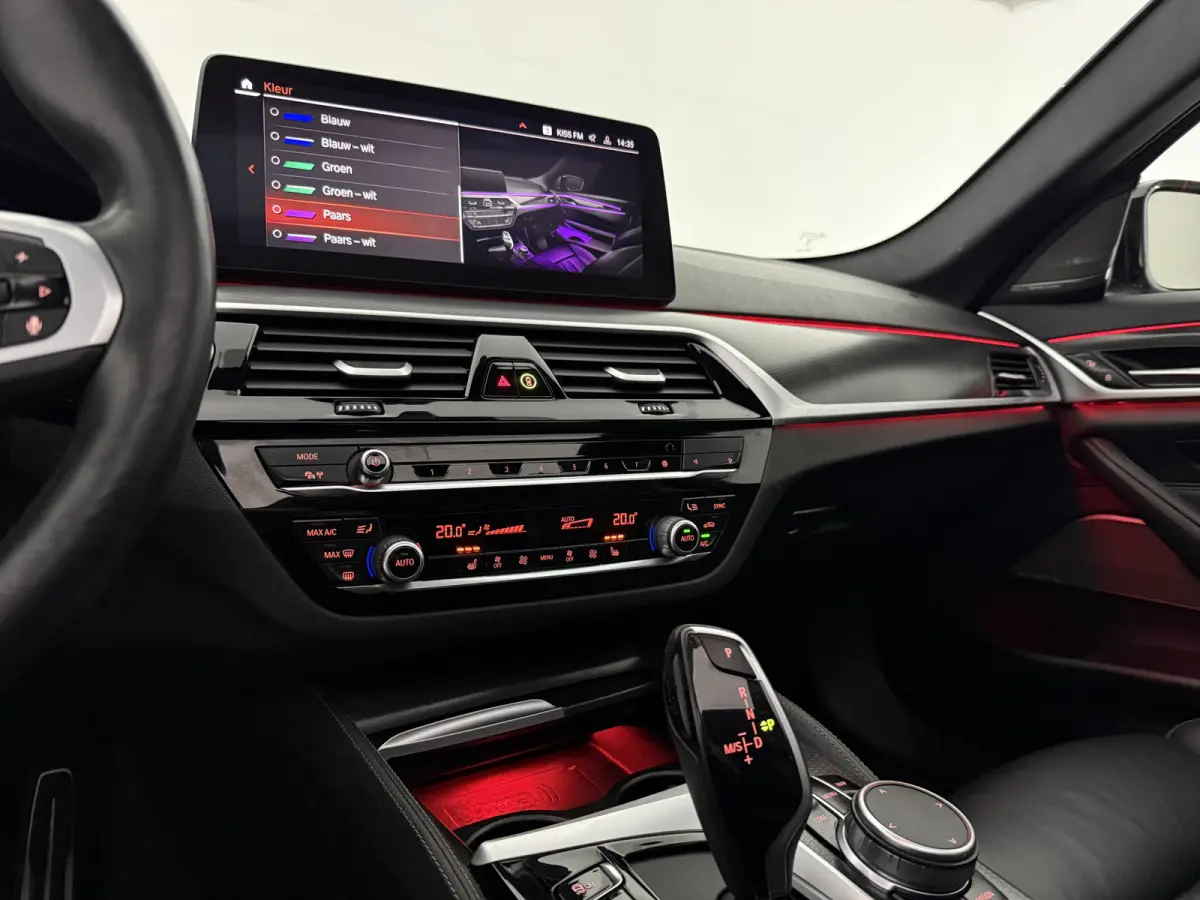530e Business Edition Plus M-Sport | Pano | Sfeer | Camera | Virtual | H/K | HuD | Memory | Trekhaak | Carplay
