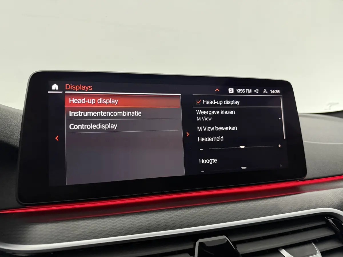 530e Business Edition Plus M-Sport | Pano | Sfeer | Camera | Virtual | H/K | HuD | Memory | Trekhaak | Carplay
