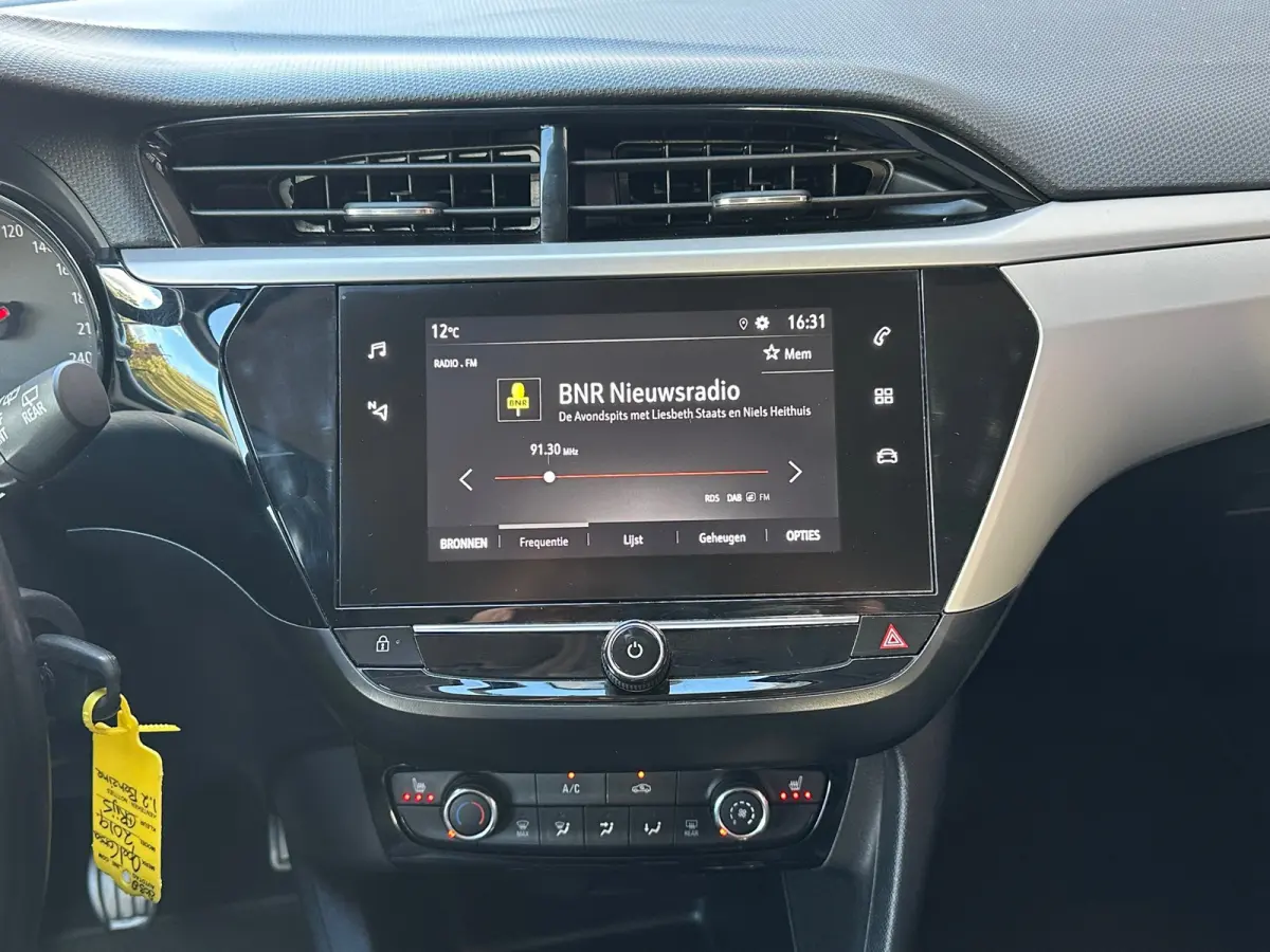1.2 Edition 5 Deurs Navi Airco Carplay PDC