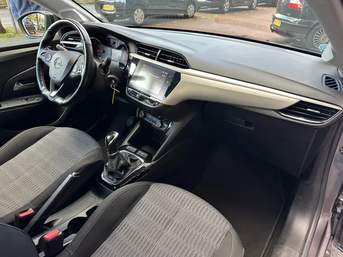 1.2 Edition 5 Deurs Navi Airco Carplay PDC