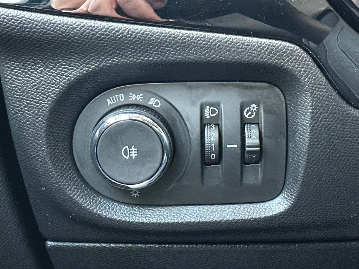 1.2 Edition 5 Deurs Navi Airco Carplay PDC