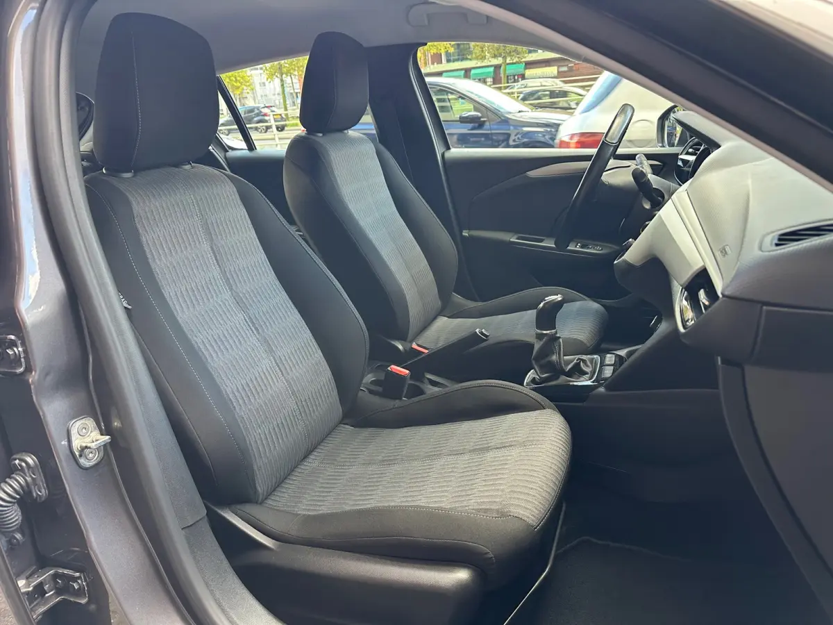 1.2 Edition 5 Deurs Navi Airco Carplay PDC