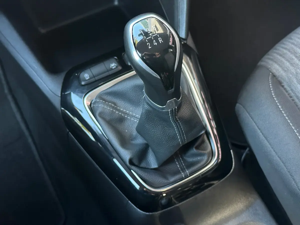 1.2 Edition 5 Deurs Navi Airco Carplay PDC