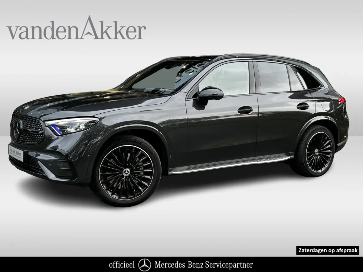 400 AMG // Luchtvering // Multi Contour Stoelen // Achteras Besturing // Panoramadak // Burmester // Stoelventilatie // Headup // Memory
