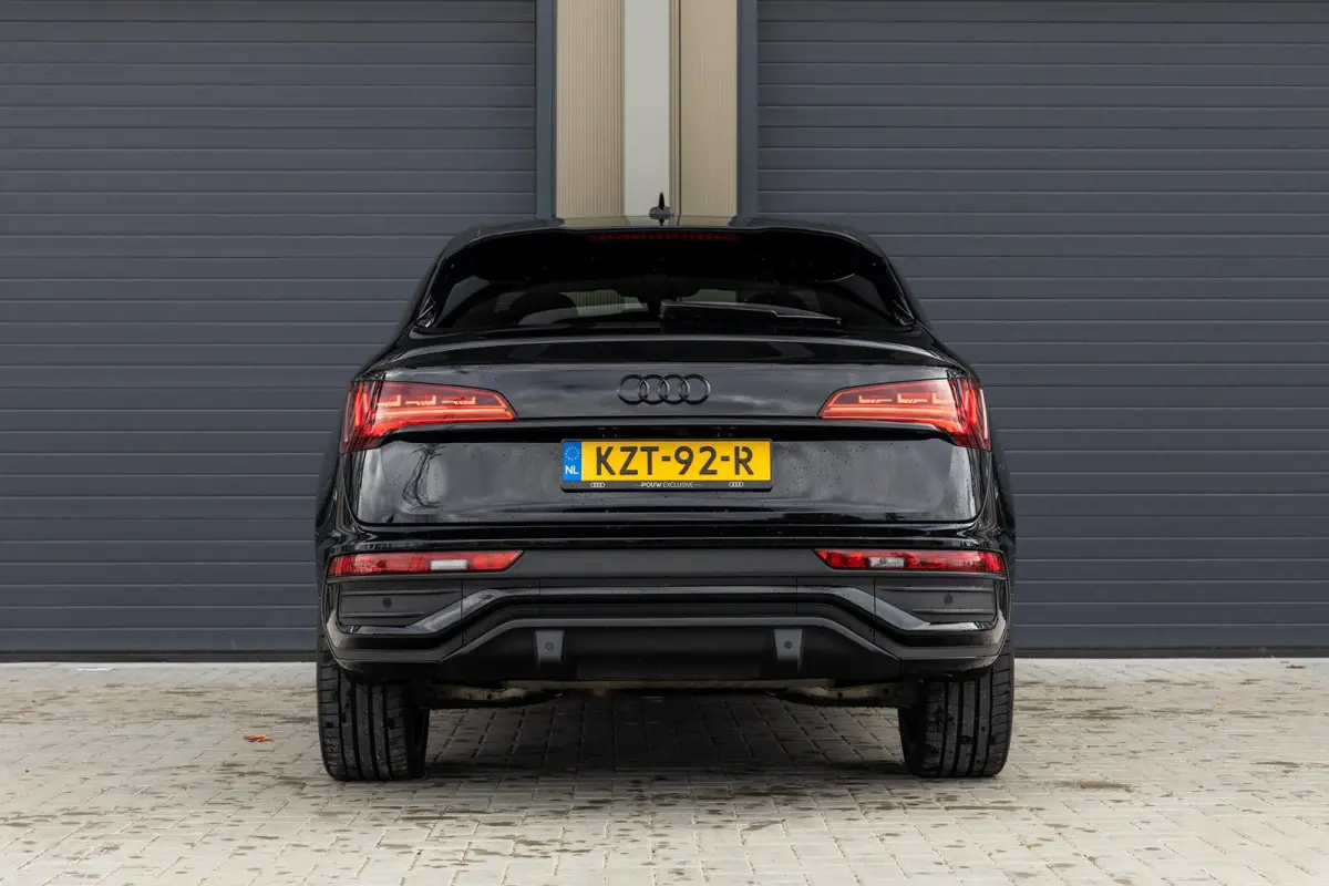 55 TFSIe 367pk PHEV S Edition | Panoramadak | Smartphone Interface | B&O 3D | Elek. Stoelen | Alcantara | Trekhaak | Ambiente Licht
