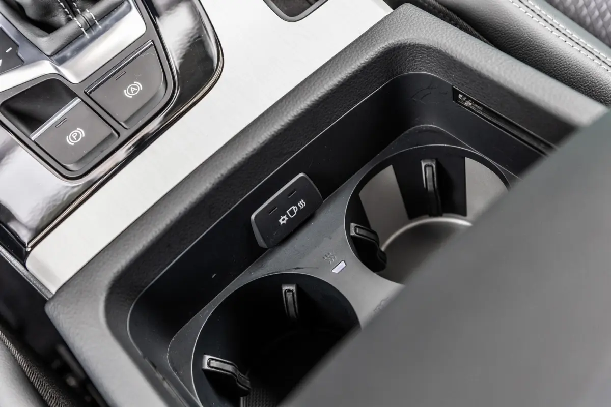 55 TFSIe 367pk PHEV S Edition | Panoramadak | Smartphone Interface | B&O 3D | Elek. Stoelen | Alcantara | Trekhaak | Ambiente Licht