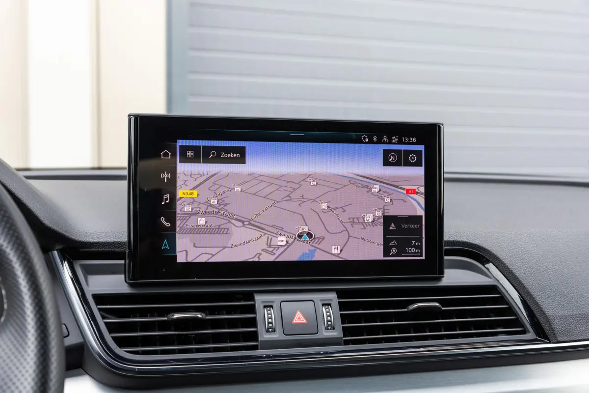 55 TFSIe 367pk PHEV S Edition | Panoramadak | Smartphone Interface | B&O 3D | Elek. Stoelen | Alcantara | Trekhaak | Ambiente Licht