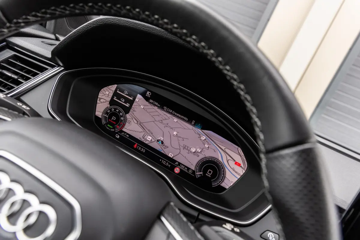 55 TFSIe 367pk PHEV S Edition | Panoramadak | Smartphone Interface | B&O 3D | Elek. Stoelen | Alcantara | Trekhaak | Ambiente Licht